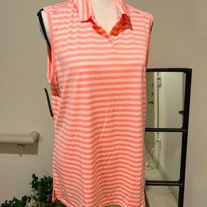 Women’s Nike short sleeve sport shirt.